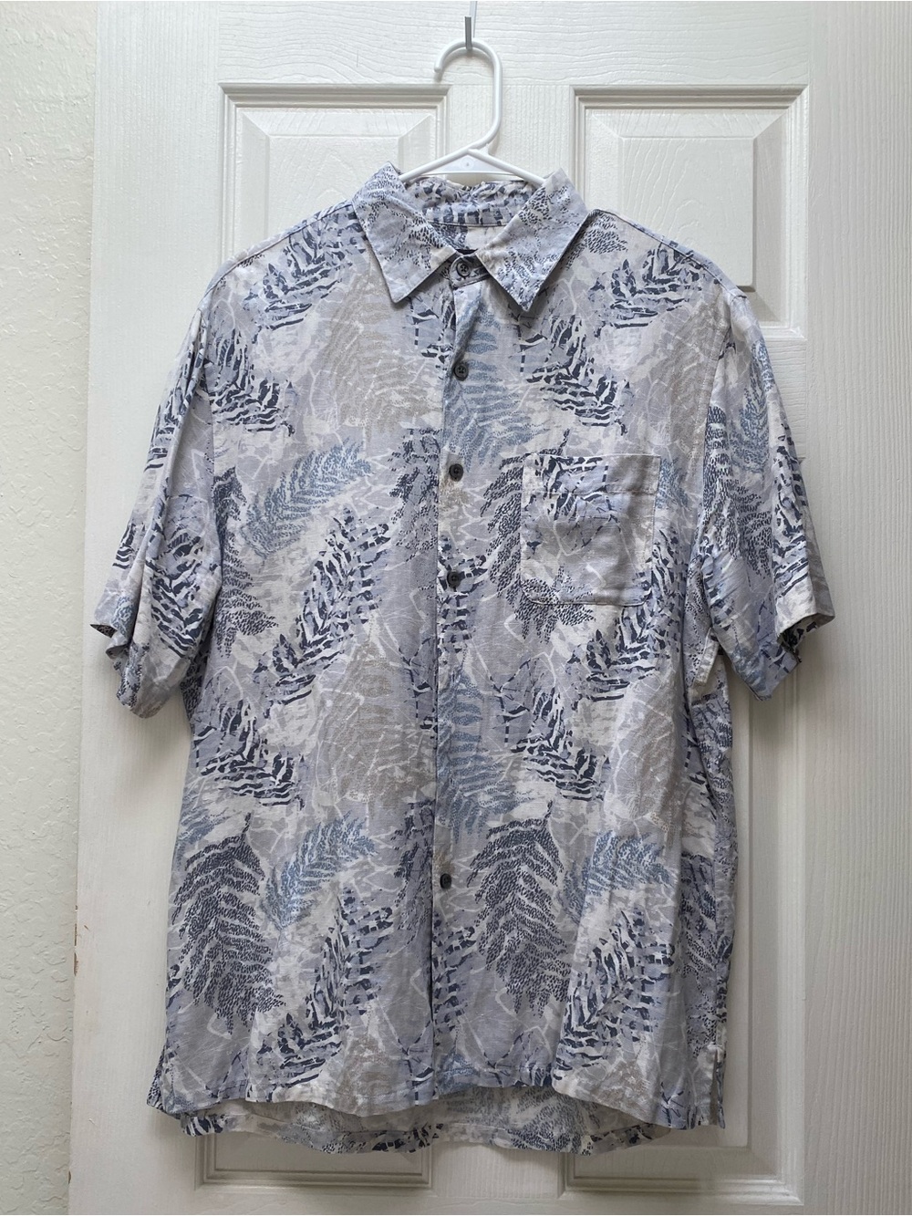 TASSO ELBA | Silk & Linen Tropical Leaf Button Down Shirt Medium